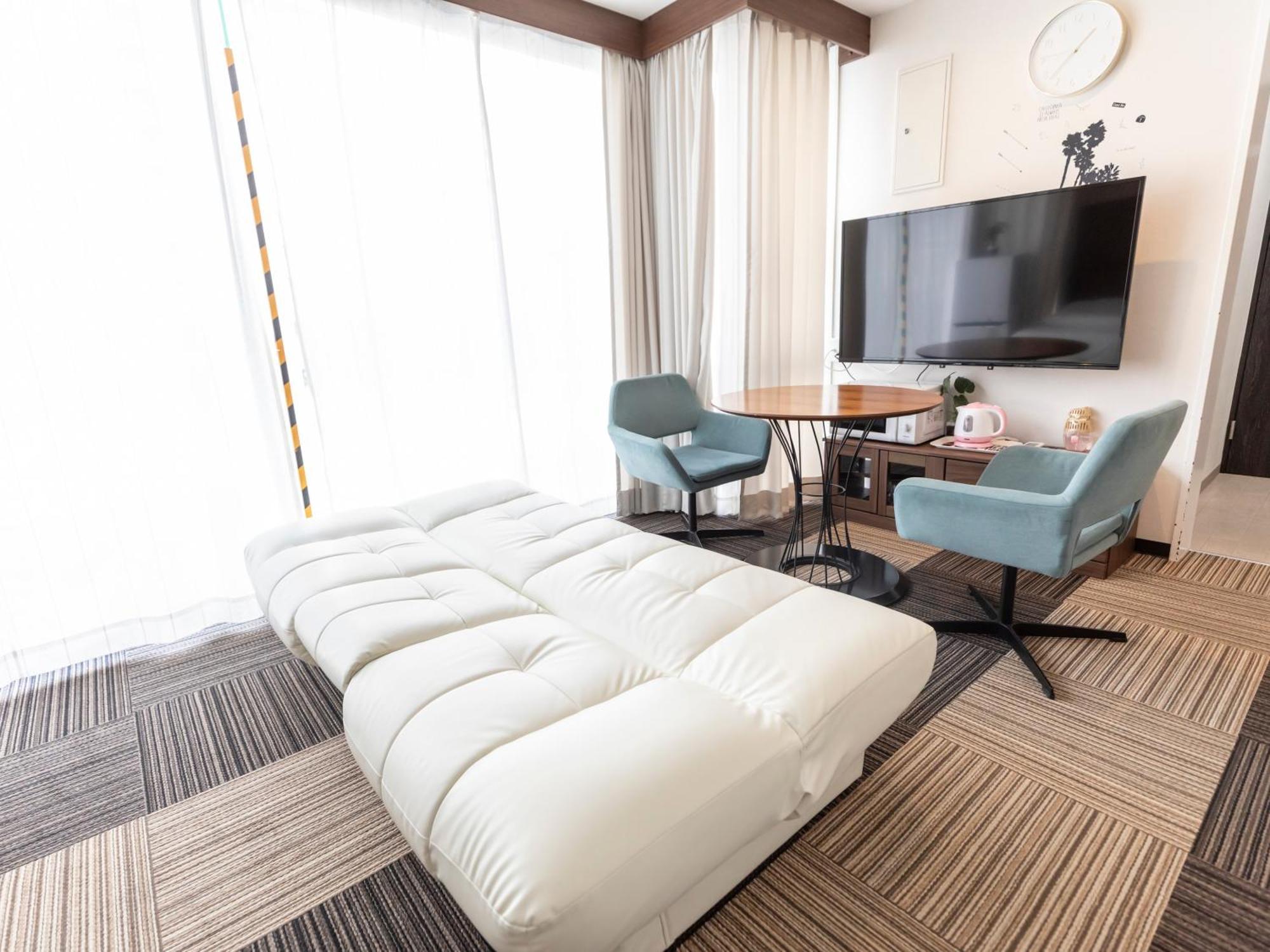 Tabist Sakuragawa River Side Hotel Osaka Room photo